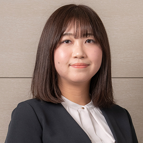 小岩井葉月の写真